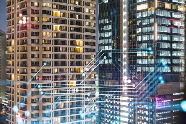 Smart building condominiale con monitoraggio digitale e tecnologie IoT